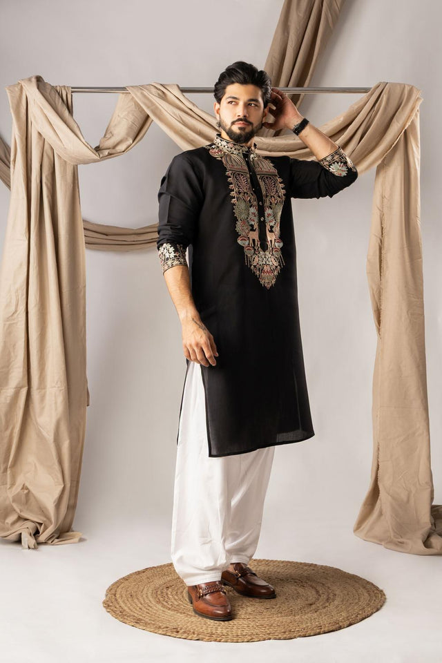 Men's Black Floral Embroidered Silk Kurta Set (ACA5608)