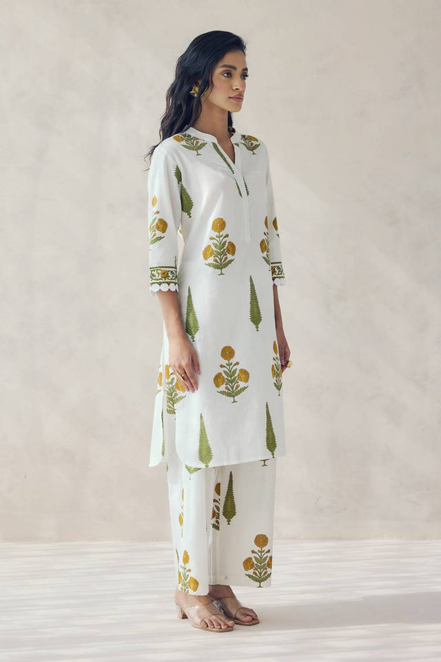 Green Floral Printed Cotton Kurti Pant Set