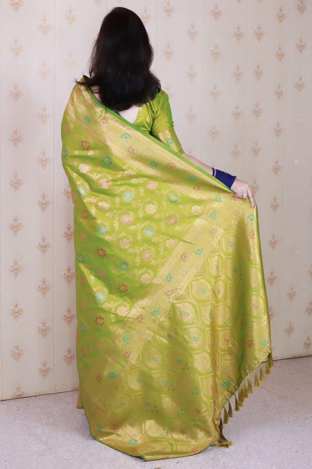 Mehendi Woven Banarasi Silk Saree (ACA6675)