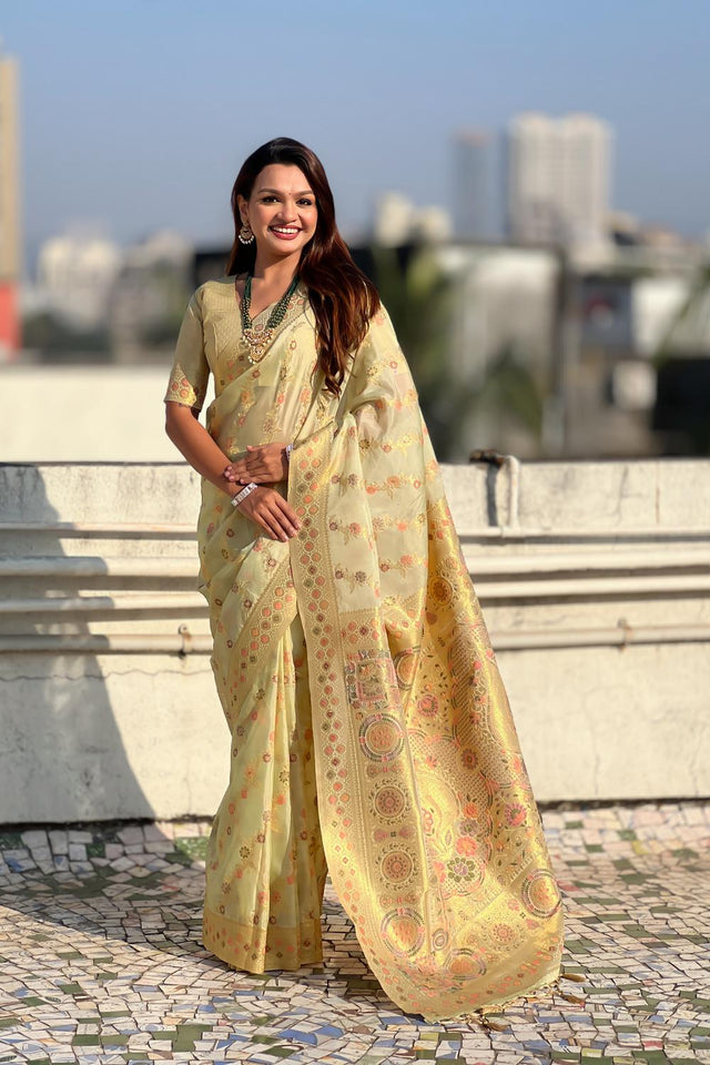 Green Floral Woven Silk Saree (ACA6757)