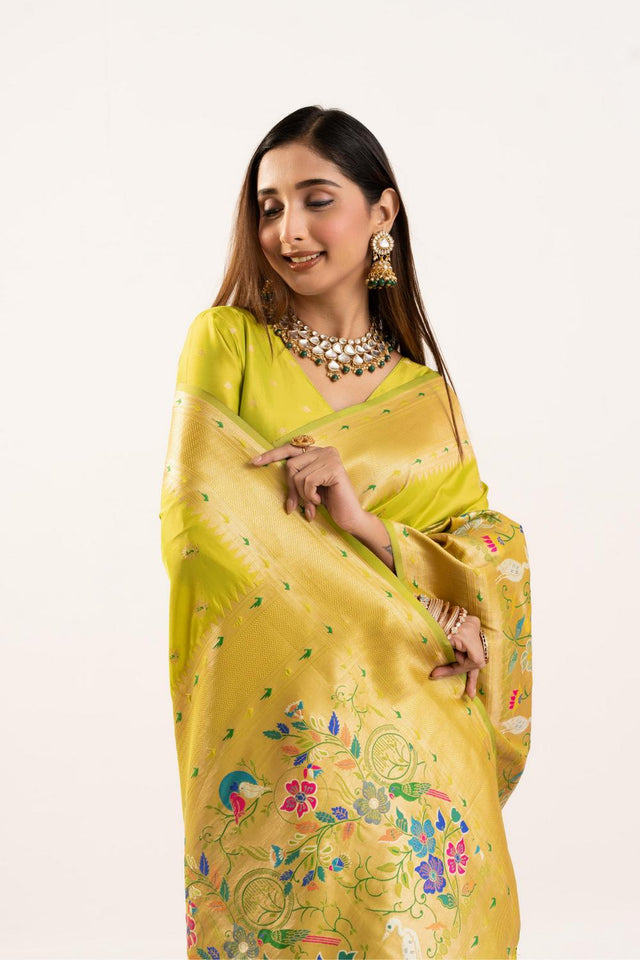 Green Floral Woven Banarasi Silk Saree (ACA6840)