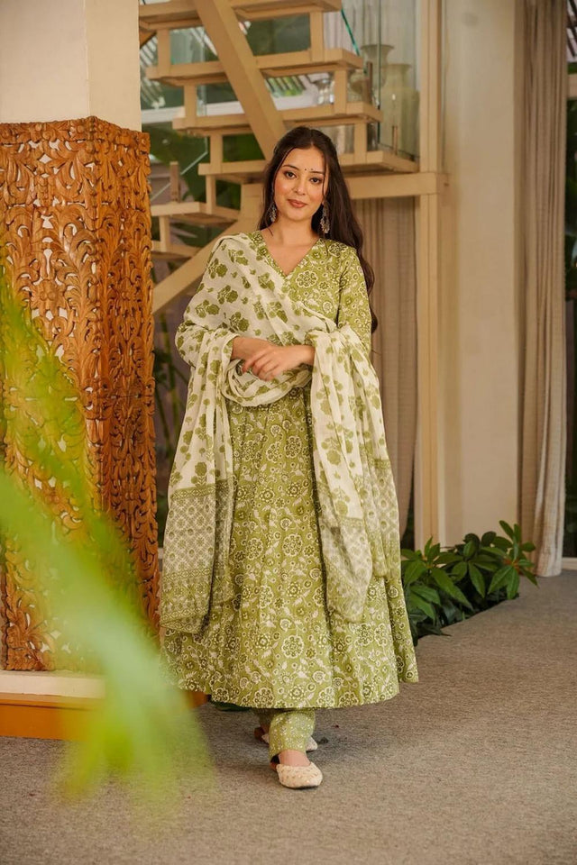 Green Floral Printed Cotton Blend Anarkali Suits (ACA6848)