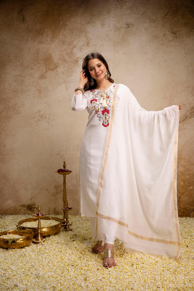 Off White Floral Embroidered Silk Kurti Pant Set (ACA6863)
