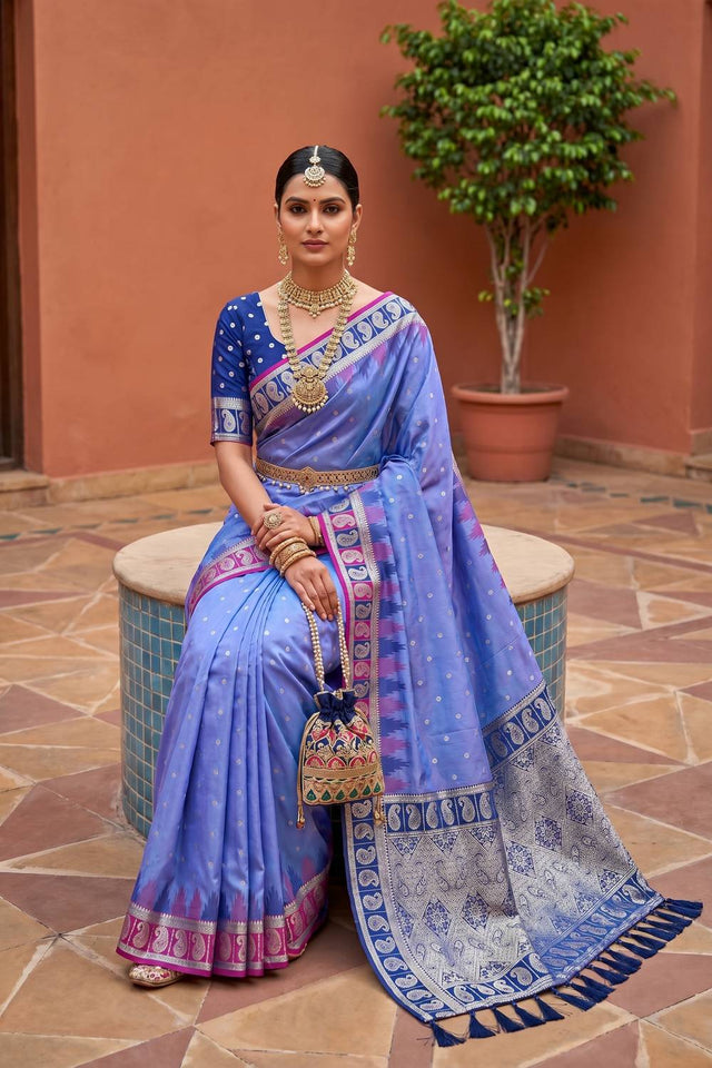 Lavender Woven Silk Saree (ACA6957)