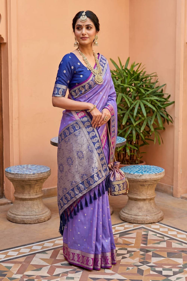 Lavender Woven Silk Saree (ACA6957)