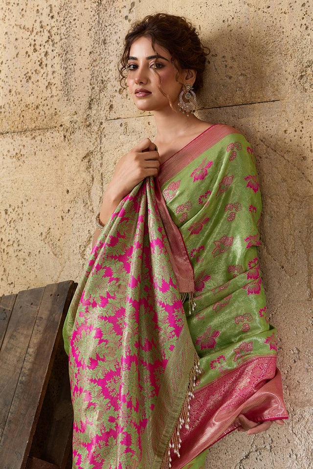 Green Woven Silk Saree (ACA6984)