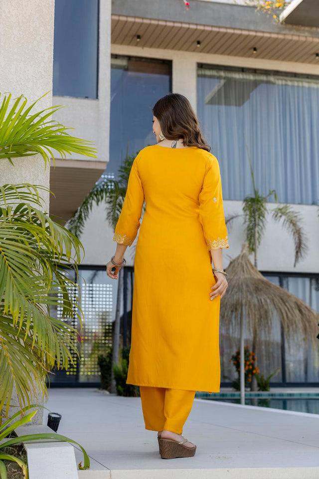 Yellow Embroidered Chanderi Kurti Pant Set (ACA7026)