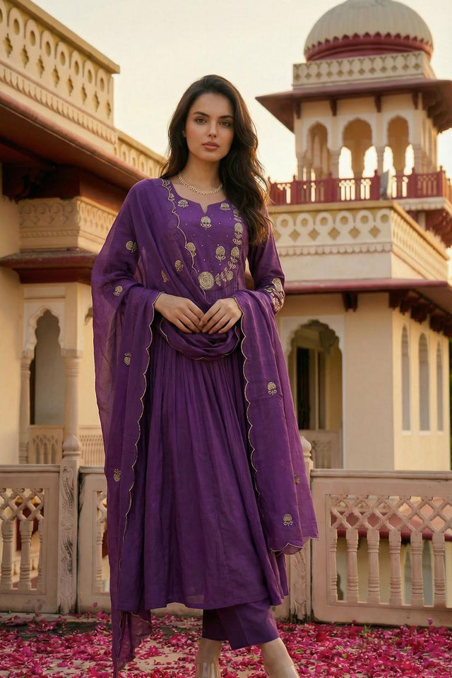Lavender Floral Embroidered Chanderi Kurti Pant Set (ACA7035)