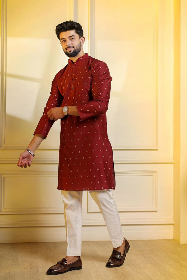 Mens Maroon Woven Cotton Kurta Set (ACA7237)