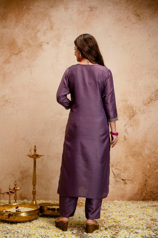Pink Floral Embroidered Chanderi Straight Cut Suits (ACA7242)