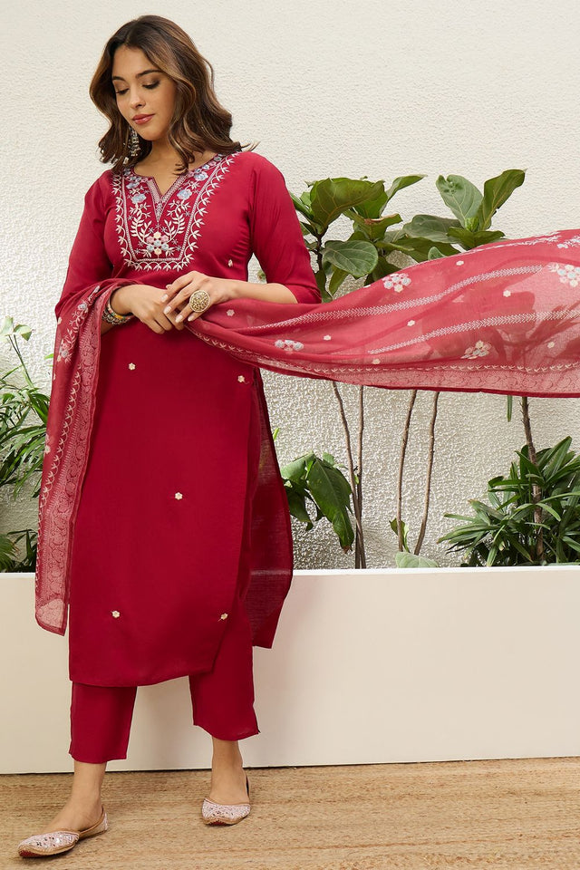 Red Embroidered Silk Straight Cut Suits (ACA7773)