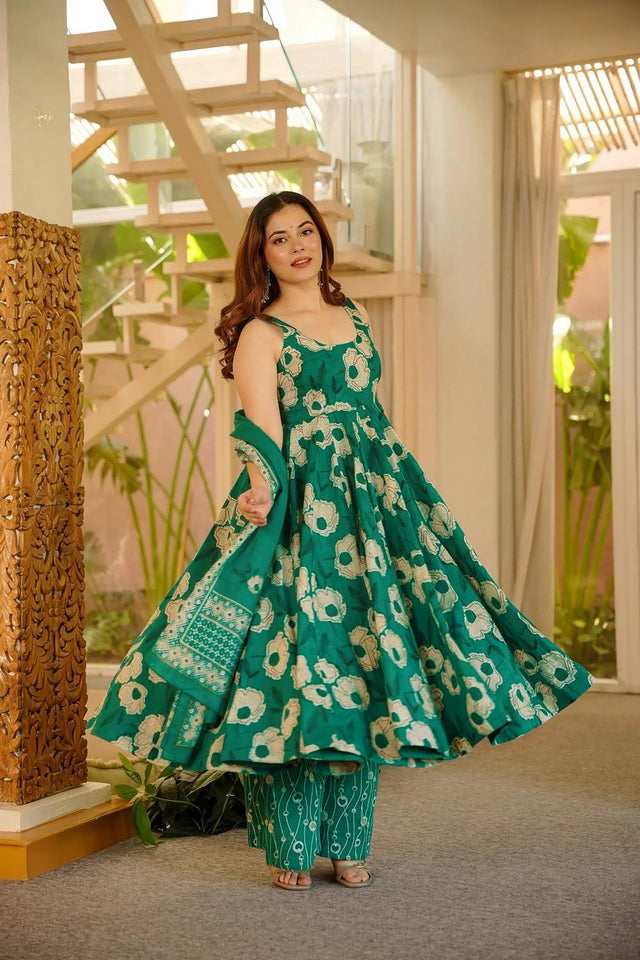 Green Floral Printed Muslin Kurti Pant Set (ACA7785)