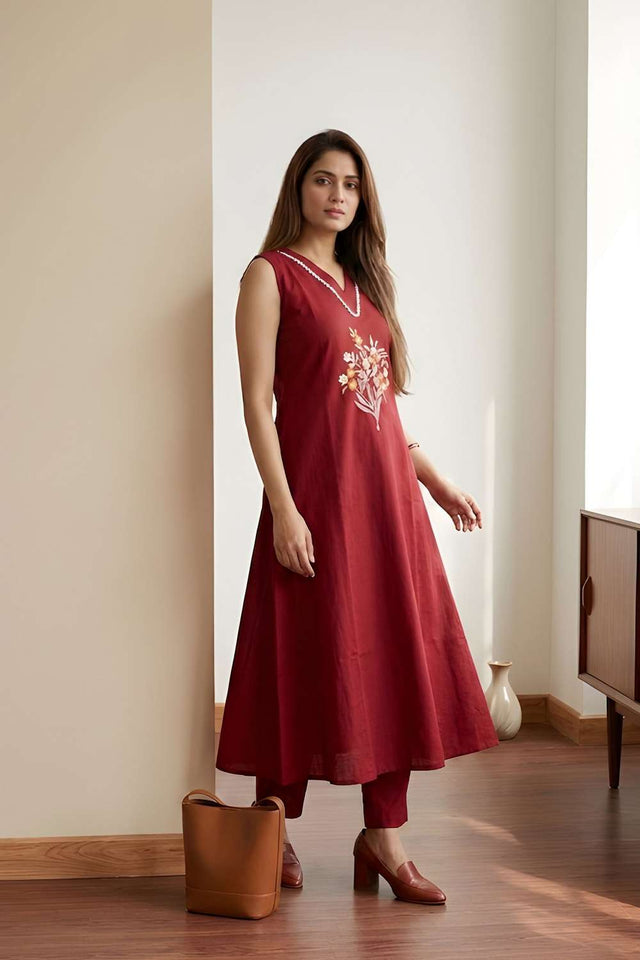 Maroon Floral Embroidered Cotton Kurti Pant Set (ACA8397)