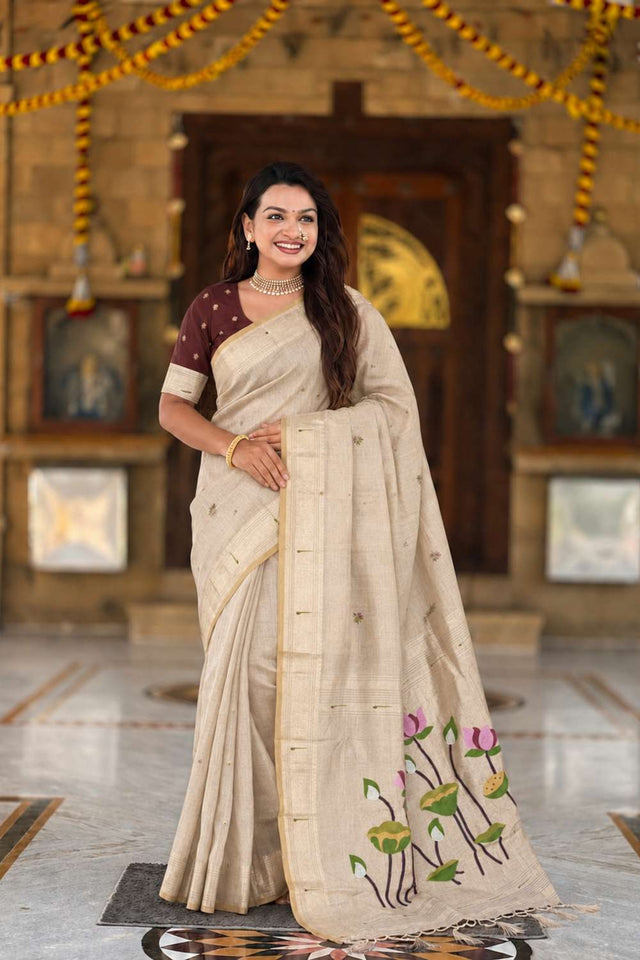 Cream Woven Cotton Blend Saree (ACA8439)