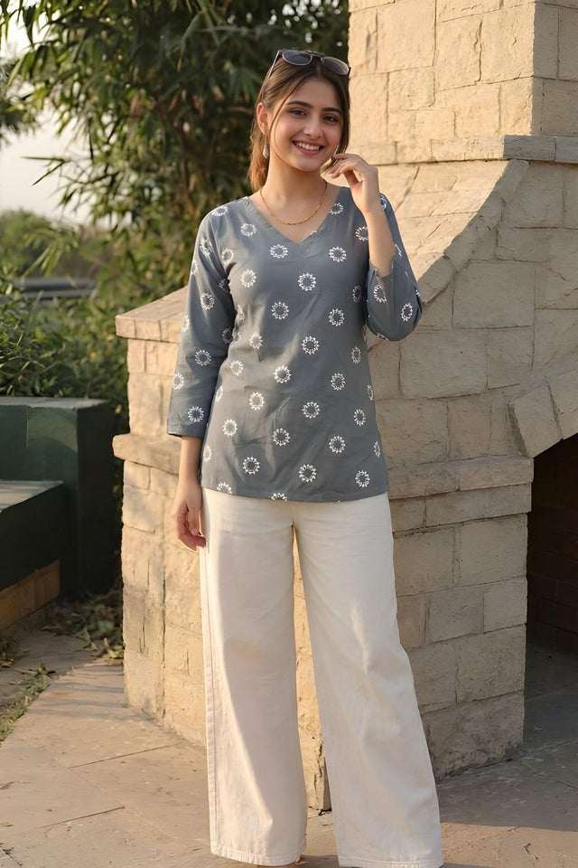 Grey Geometric Printed Cotton Short Kurti (ACA9039)
