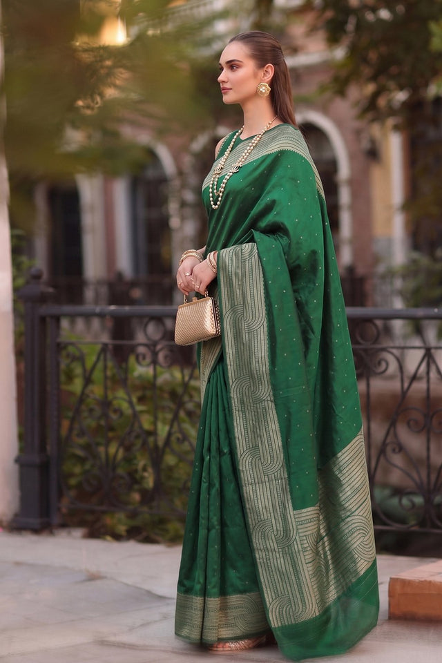 Green Woven Cotton Blend Saree (ACA9113)