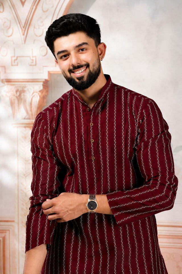 Mens Maroon Woven Cotton Kurta Set (ACA9610)