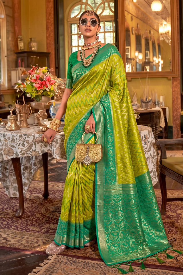 Green Woven Silk Saree (ACA9841)