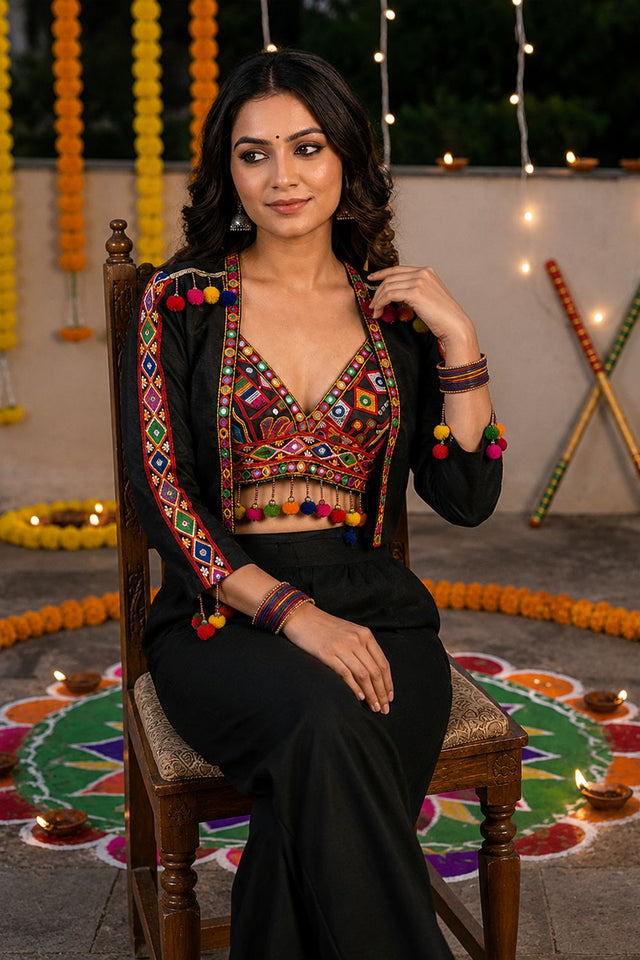 Black Embroidered with Mirror Work Cotton Co-Ord Set (ACB1445)