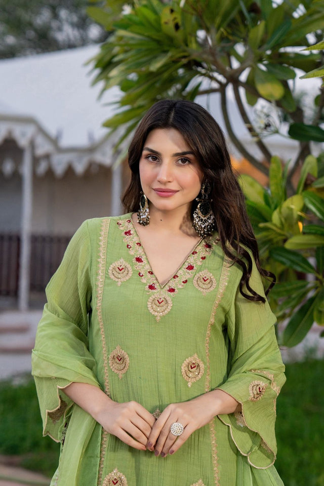 Green Embroidered Chanderi Palazzo Suit (ACB1483)