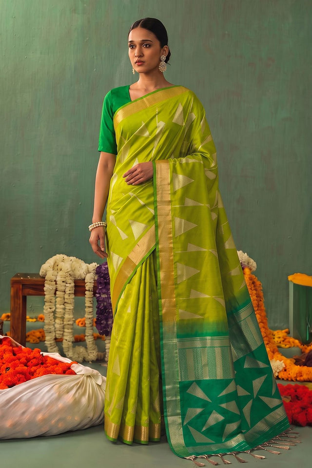 Olive Green Woven Silk Saree (ACB1650)
