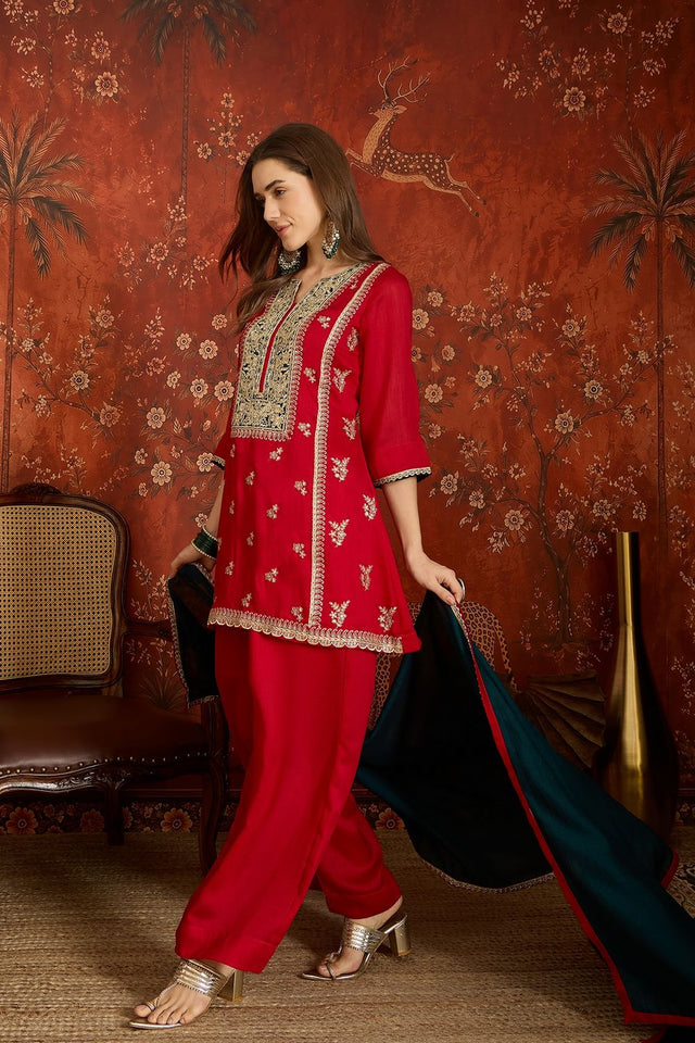 Red Floral Embroidered Silk Palazzo Suit (ACB1714)