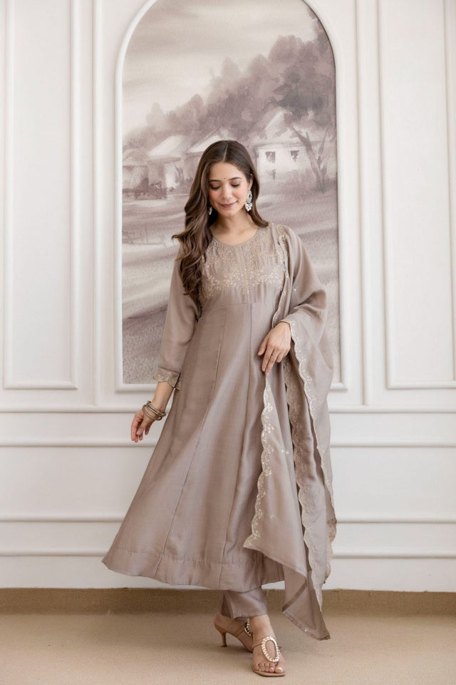 Mauve Embroidered Silk Anarkali Suit (ACB1753)