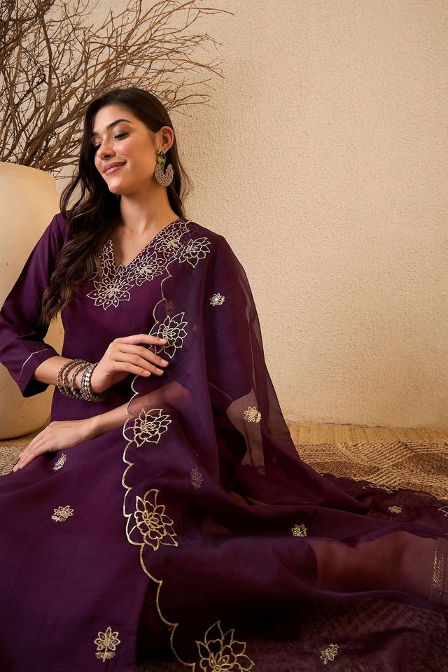 Purple Floral Embroidered Silk Blend Kurti Pant Set (ACB2260)