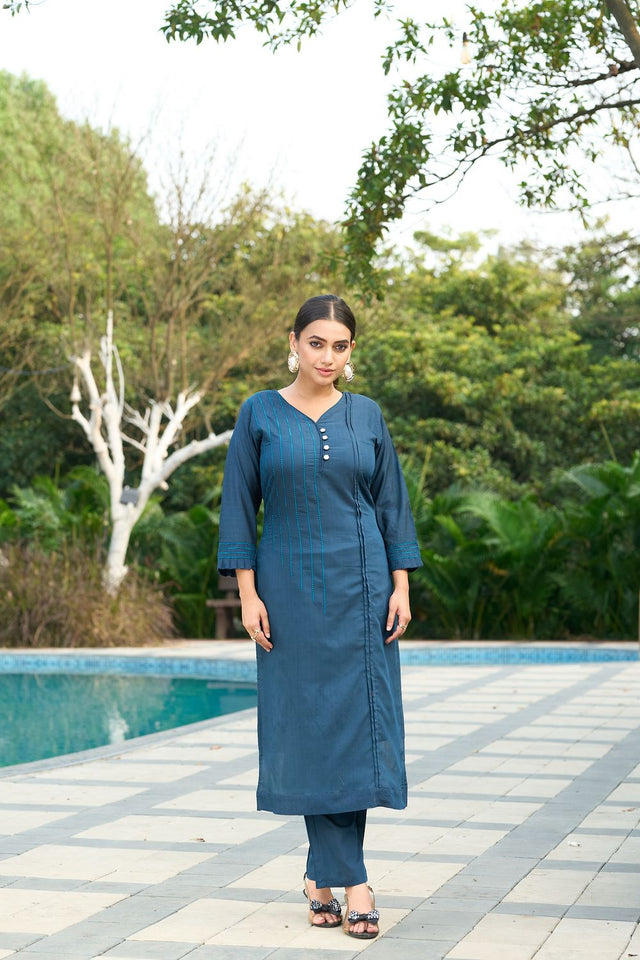 Blue Embroidered Silk Kurti Pant Set (ACB2516)