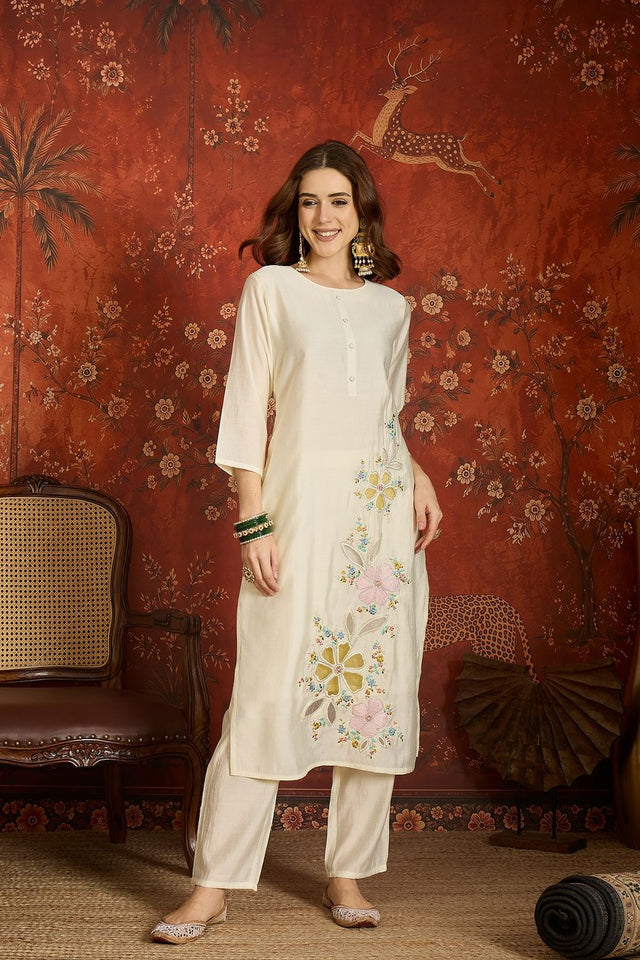 Off White Floral Embroidered Silk Kurti Pant Set (ACB2675)