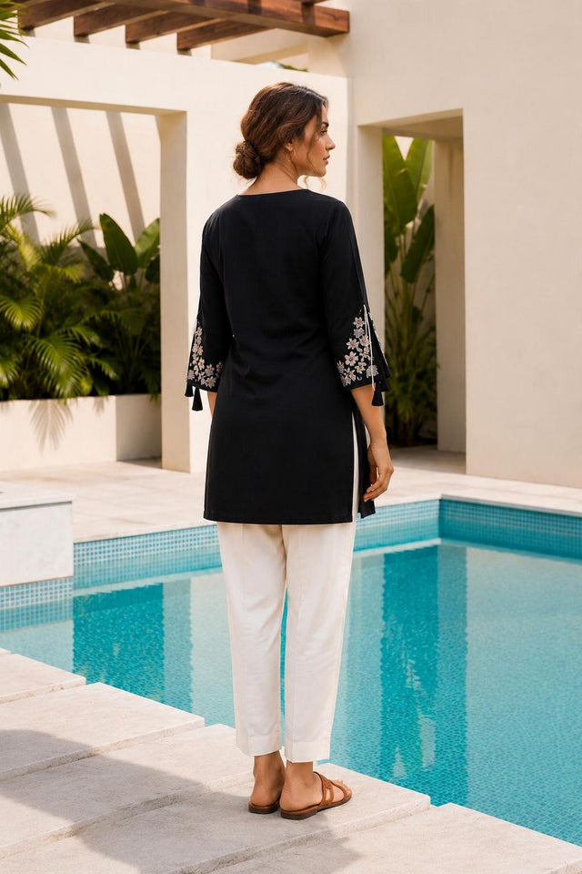 Black Floral Embroidered Rayon Short Kurti (ACB2691)