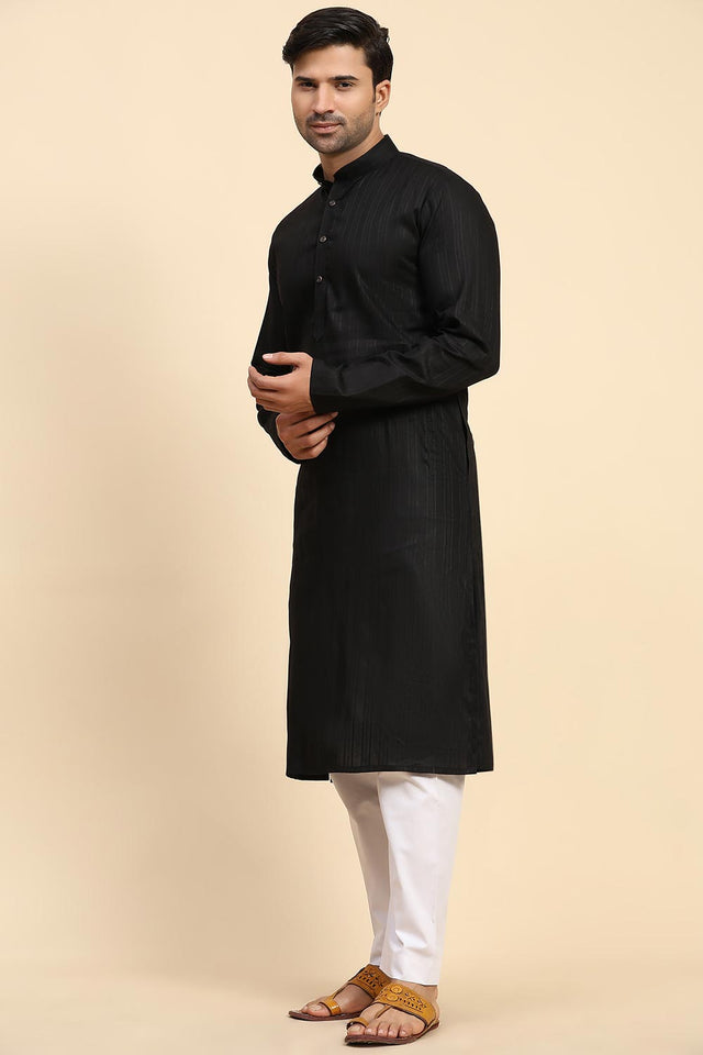 Black Cotton Woven Long Kurta (ACY6853)