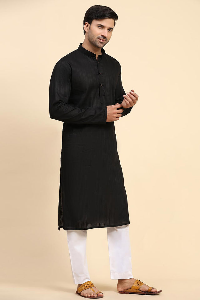 Black Cotton Woven Long Kurta (ACY6853)