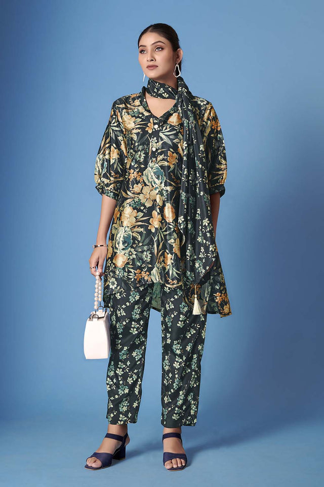 Black Floral Printed Crepe Co-Ord Set