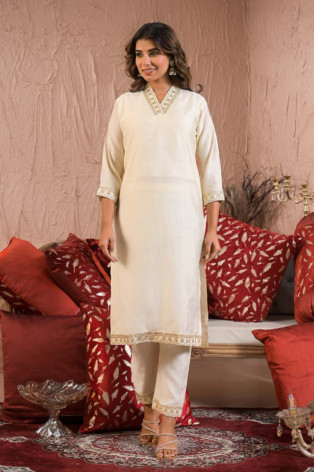 White Solid Rayon Kurti Pant Set