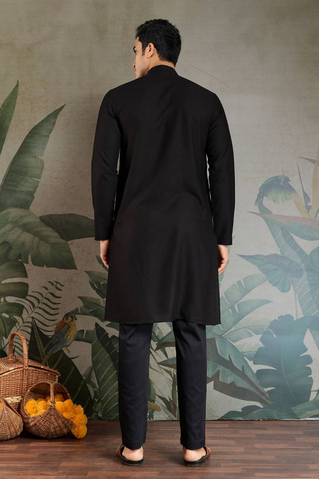 Men's Black Embroidered Viscose Rayon Kurta Sets (ACZ7964)