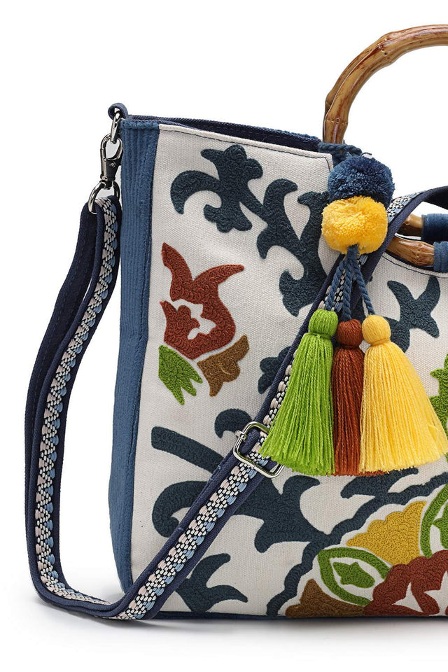 White Floral Embroidered Cotton Hand Bag