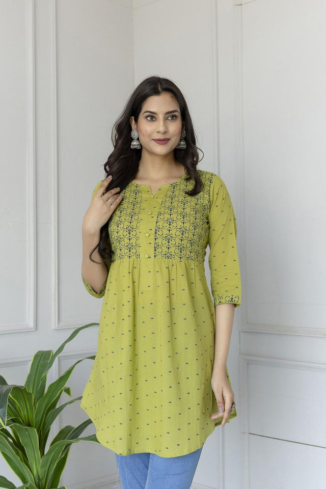 Green Floral Printed Cotton Kurti (AM-BER2016)