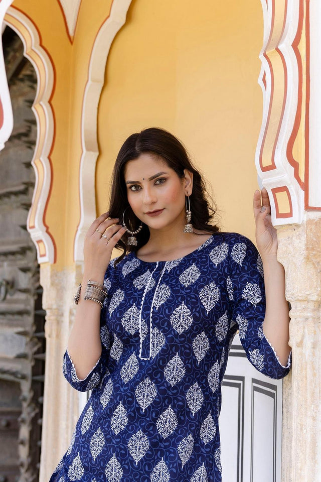Navy Blue Printed Cotton Kurti (AM-BER3325)
