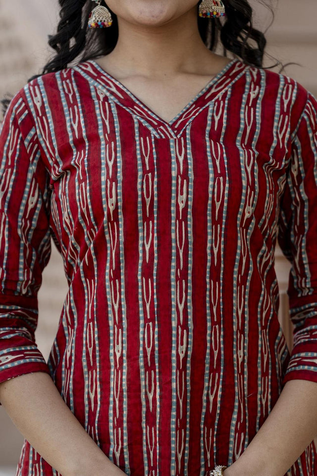 Maroon Printed Cotton Kurti (AM-HKS0702)