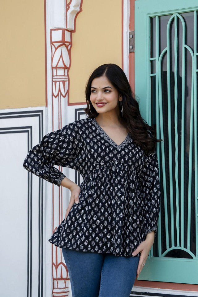 Black Printed Cotton Top (AM-HKS0710)