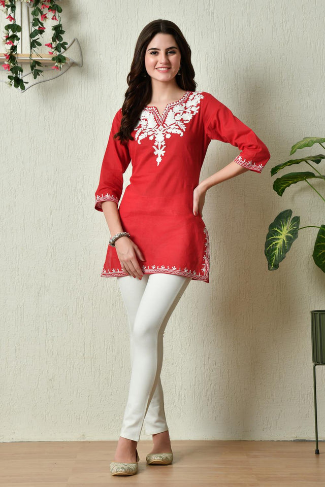 Red Embroidered Cotton Kurti (AM-TO-2960)
