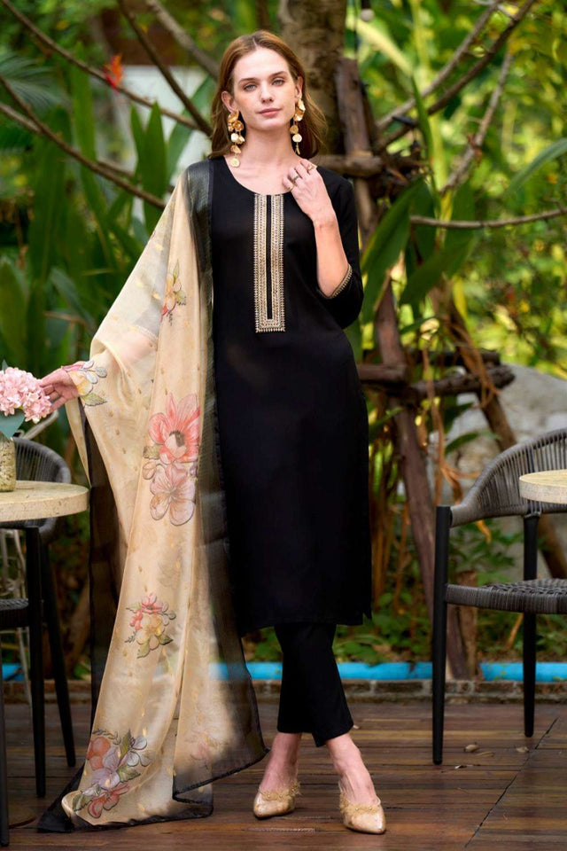 Black Embroidered Viscose Rayon Kurti Pant Set