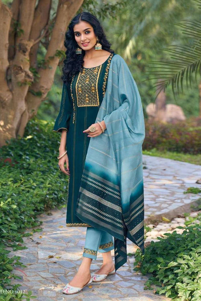 Green Embroidered Viscose Rayon Kurti Pant Set