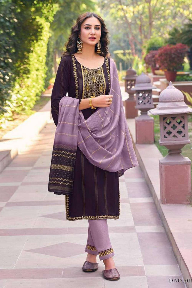 Violet Embroidered Viscose Rayon Kurti Pant Set
