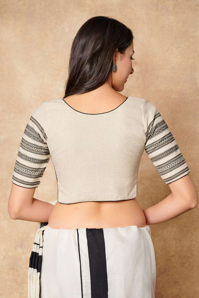 Off White Solid Cotton Round Neck Blouse