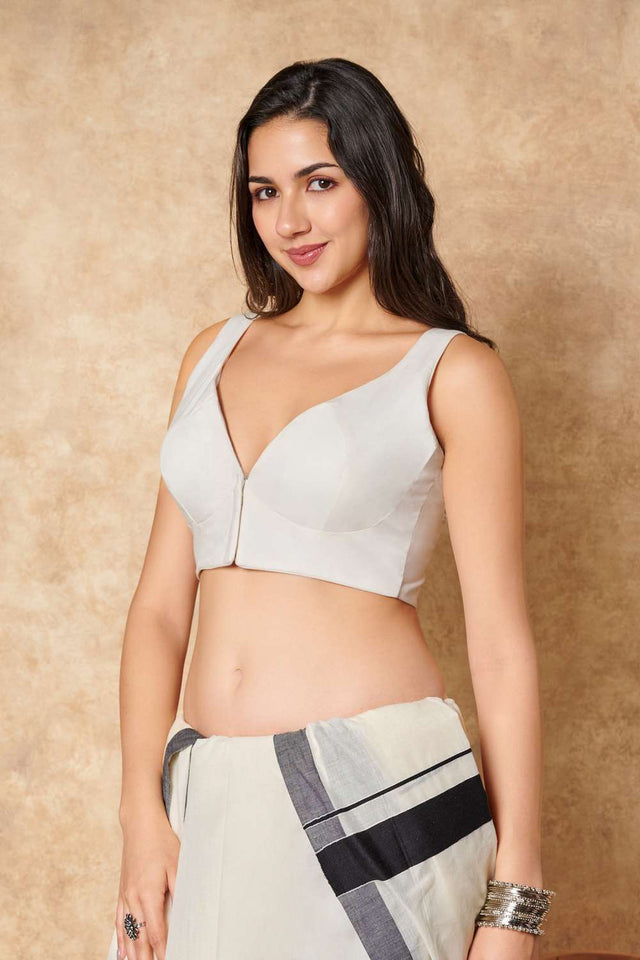 White Solid Cotton Sweetheart Neck Blouse