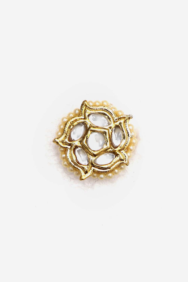 Cream And Gold Adjustable Ring With Kundan And Pearls