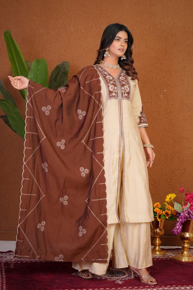 Cream Floral Embroidered Silk Palazzo Suit (Div-152-Cream)