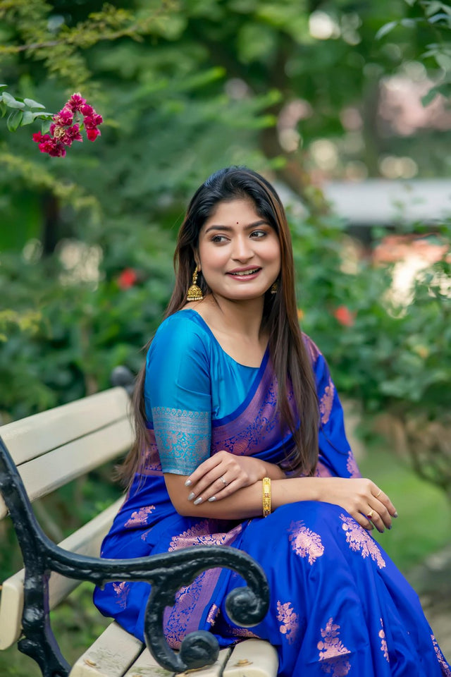 Blue Floral Woven Art Silk Saree (Eth_SR_88)